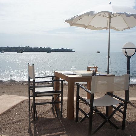 Agay Beach Hotel Saint-Raphaël Екстериор снимка