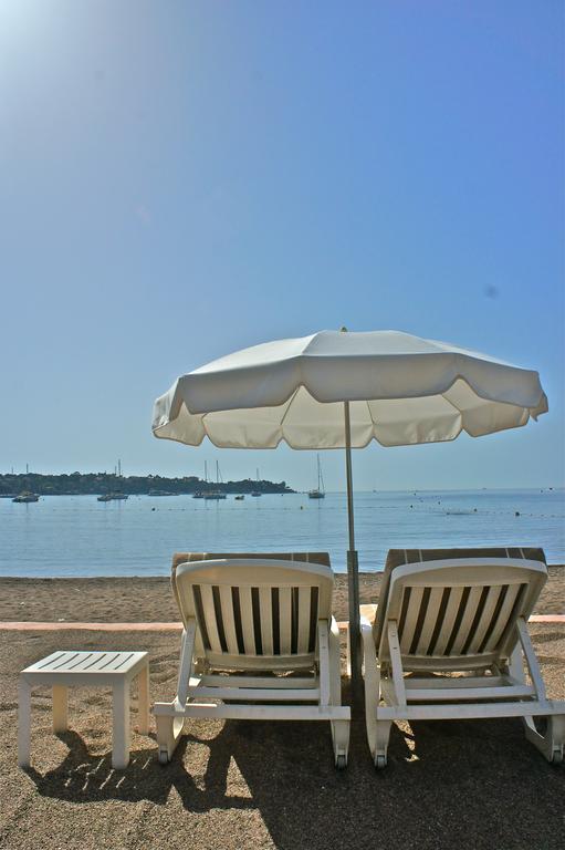Agay Beach Hotel Saint-Raphaël Екстериор снимка