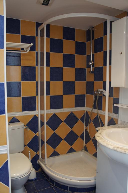 Agay Beach Hotel Saint-Raphaël Екстериор снимка