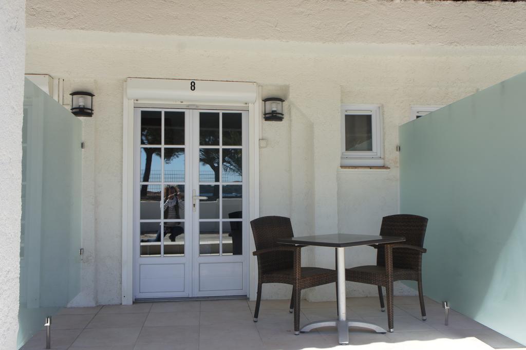Agay Beach Hotel Saint-Raphaël Екстериор снимка