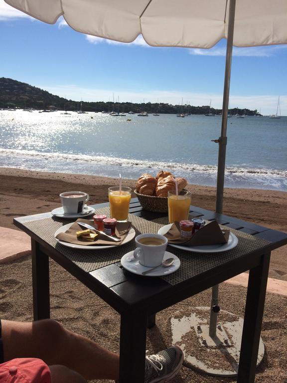 Agay Beach Hotel Saint-Raphaël Екстериор снимка