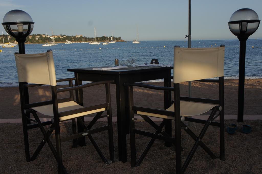 Agay Beach Hotel Saint-Raphaël Екстериор снимка