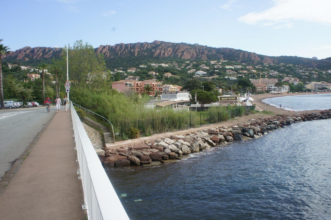 Agay Beach Hotel Saint-Raphaël Екстериор снимка