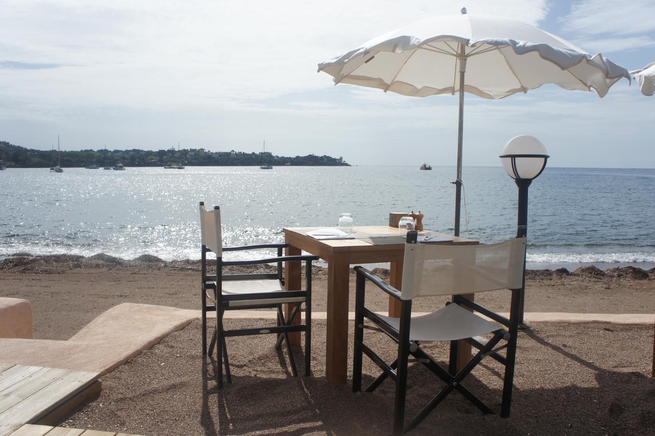 Agay Beach Hotel Saint-Raphaël Екстериор снимка